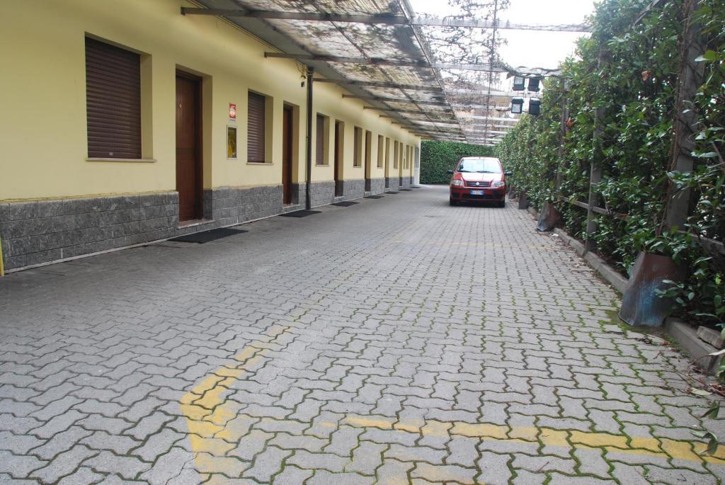 Nuovo Hotel ויג'באנו מראה חיצוני תמונה