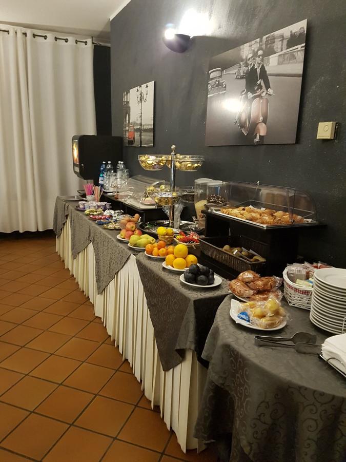 Nuovo Hotel ויג'באנו מראה חיצוני תמונה